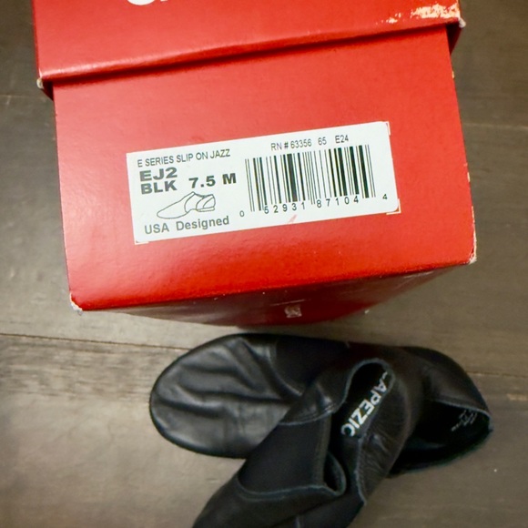 Capezio Black Dance Shoes - Picture 4 of 5